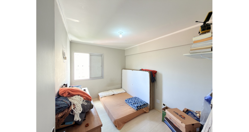 Apartamento à venda no Bairro do Jardim Regina na Avenida Agenor Couto de Magalhães 222,