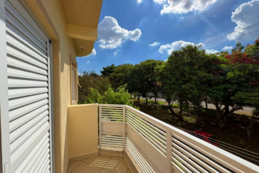  Sobrado à venda no Bairro do Jardim São Ricardo na Rua Emílio Vendrell,