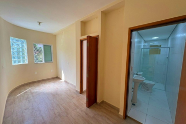  Sobrado à venda no Bairro do Jardim São Ricardo na Rua Emílio Vendrell,