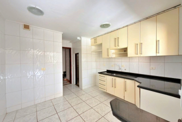  Sobrado à venda no Bairro do Conjunto Residencial Vista Verde na Rua Ricardo Abed