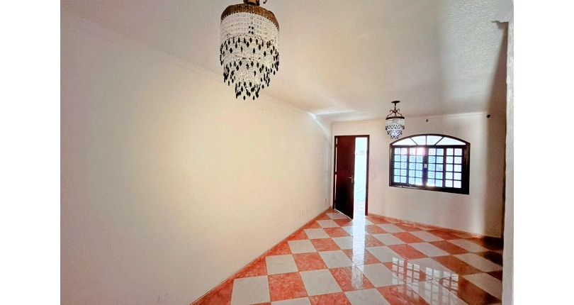  Sobrado à venda no Bairro do Conjunto Residencial Vista Verde na Rua Ricardo Abed