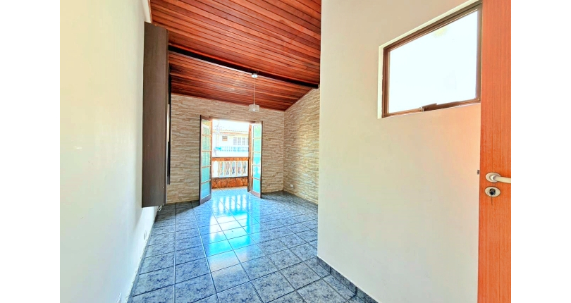  Sobrado à venda no Bairro do Conjunto Residencial Vista Verde na Rua Ricardo Abed