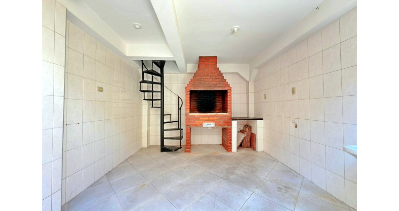  Sobrado à venda no Bairro do Conjunto Residencial Vista Verde na Rua Ricardo Abed