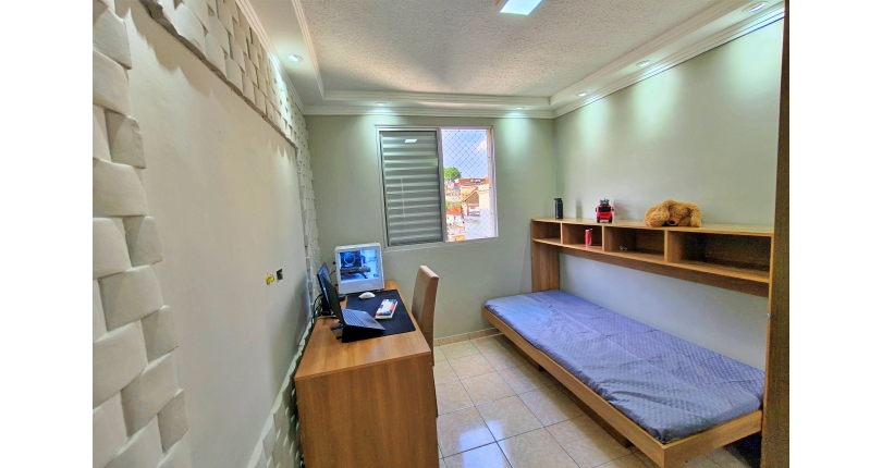 Apartamento Cobertura à venda no Bairro da Vila Regina na Rua Doutor Luís La Scala Júnior 174
