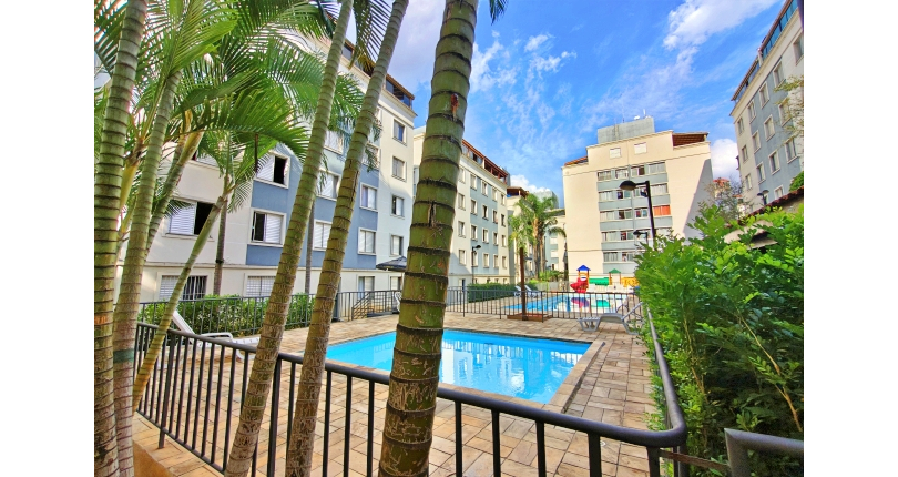 Apartamento Cobertura à venda no Bairro da Vila Regina na Rua Doutor Luís La Scala Júnior 174