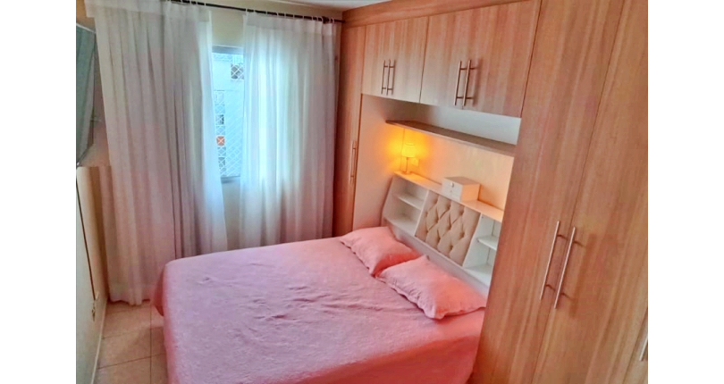 Apartamento Cobertura à venda no Bairro da Vila Regina na Rua Doutor Luís La Scala Júnior 174