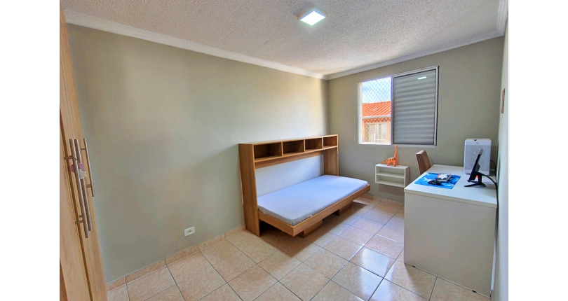 Apartamento à venda Rua Doutor Luís La Scala Júnior, 174, Vila Zat - Imóveis à Venda
