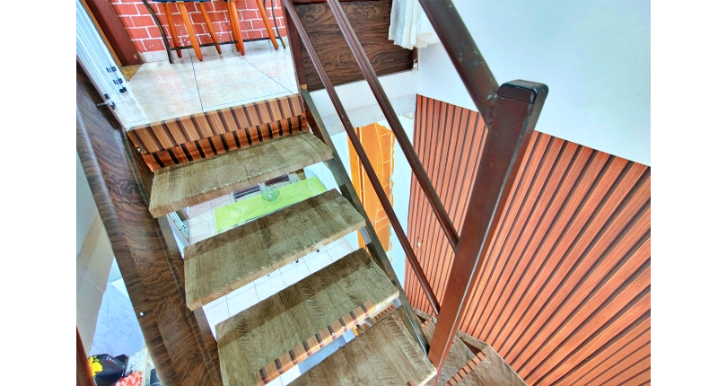 Apartamento Cobertura à venda no Bairro da Vila Regina na Rua Doutor Luís La Scala Júnior 174