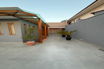 Casa assobradada à venda no Bairro da Vila Primavera na Rua Clara Parente