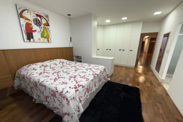 Casa assobradada à venda no Bairro da Vila Primavera na Rua Clara Parente