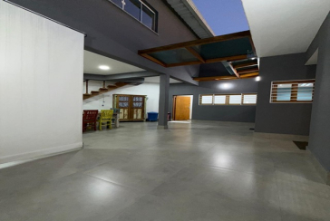 Casa assobradada à venda no Bairro da Vila Primavera na Rua Clara Parente