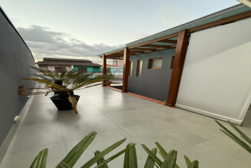 Casa assobradada à venda no Bairro da Vila Primavera na Rua Clara Parente