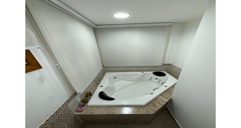 Casa assobradada à venda no Bairro da Vila Primavera na Rua Clara Parente