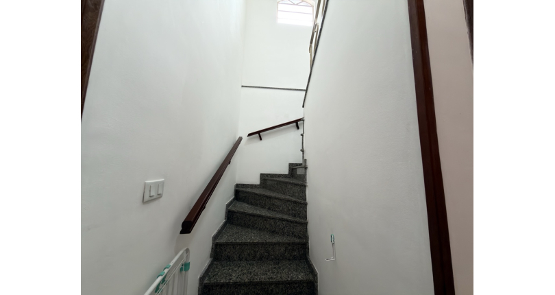 Sobrado à venda no Bairro do Jardim Santo Elias na Rua Fábio de Almeida Magalhães