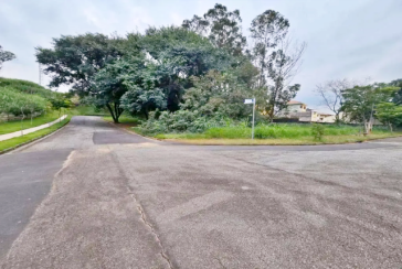 Terreno à venda no Bairro do Jardim Regina na Rua Castanha do Maranhão, 