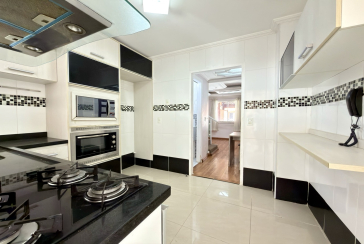  Lindo Sobrado à venda no Bairro do Jaraguá na Rua Professor Nobil Marcacini 39