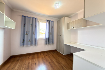  Lindo Sobrado à venda no Bairro do Jaraguá na Rua Professor Nobil Marcacini 39