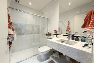 Sobrado Semi-Novo à venda no Parque São Domingos na Rua Homero Sales,