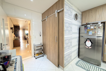 Sobrado Semi-Novo à venda no Parque São Domingos na Rua Homero Sales,