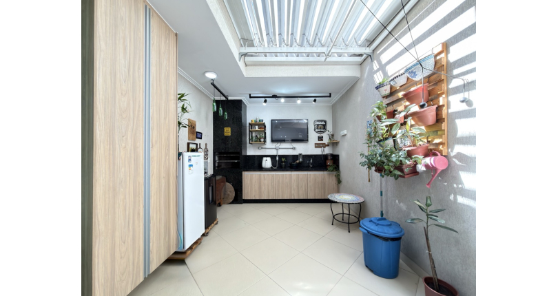 Sobrado Semi-Novo à venda no Parque São Domingos na Rua Homero Sales,