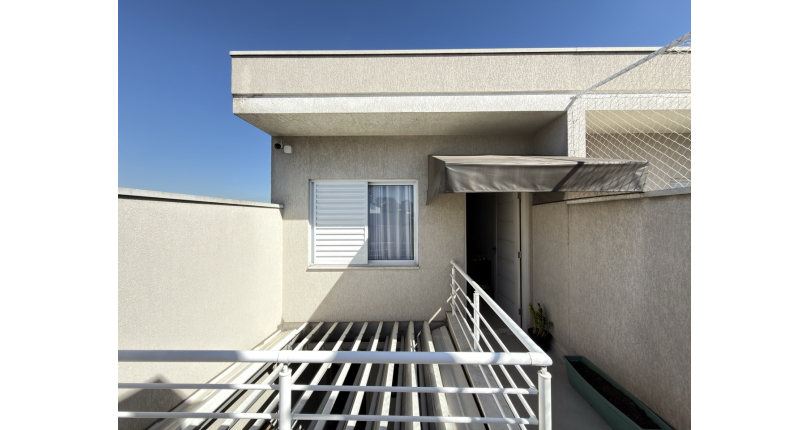 Sobrado Semi-Novo à venda no Parque São Domingos na Rua Homero Sales,