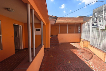 Casa Térrea à venda no Bairro da Vila Pereira Barreto na Rua Francisco de Abreu,
