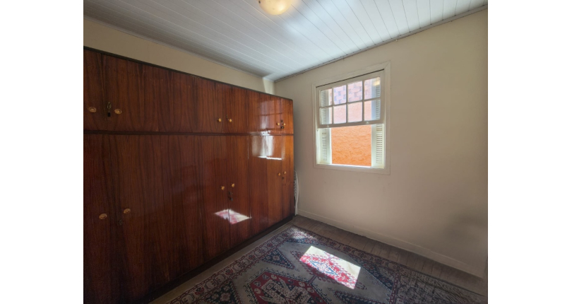 Casa Térrea à venda no Bairro da Vila Pereira Barreto na Rua Francisco de Abreu,