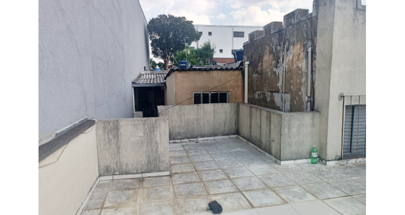 Sobrado à venda no Bairro da Vila Boaçava na Rua Jurubim,