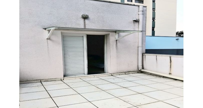 Sobrado à venda no Bairro da Vila Romana na Rua Coriolano