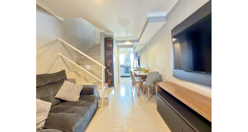  Sobrado à venda no Bairro do Jaraguá na Rua Professor Nobil Marcacini 39,