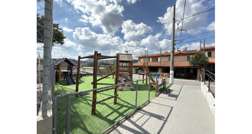  Sobrado à venda no Bairro do Jaraguá na Rua Professor Nobil Marcacini 39,