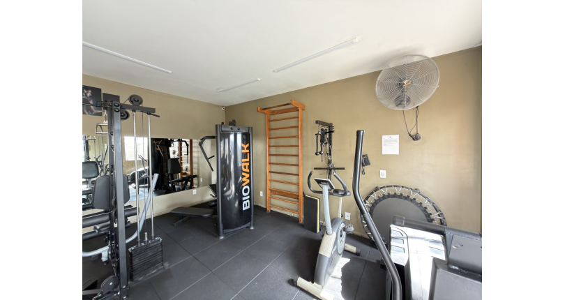  Sobrado à venda no Bairro do Jaraguá na Rua Professor Nobil Marcacini 39,