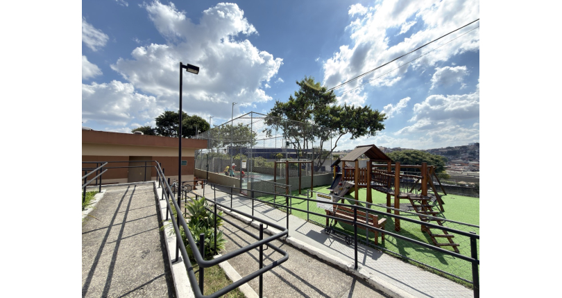  Sobrado à venda no Bairro do Jaraguá na Rua Professor Nobil Marcacini 39,