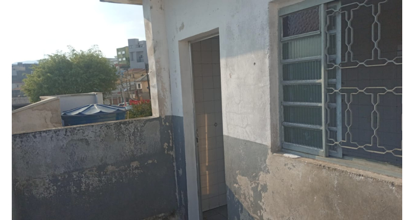 Casa à venda Rua Jerônimo Porto, Vila Guedes - Imóveis à Venda