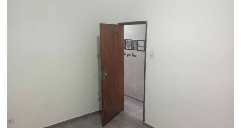 Casa à venda Rua Jerônimo Porto, Vila Guedes - Imóveis à Venda