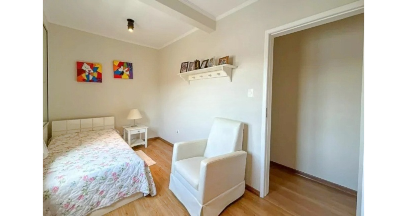  Sobrado à venda no Bairro do Jardim Santo Elias na Rua Francisco Coelho