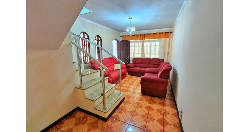 Sobrado à venda no Bairro do Jardim Santa Fé (Zona Oeste) na Rua Honorato Pereira,