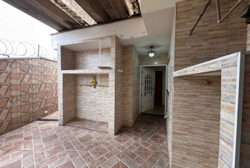  Casa Térrea à venda no Bairro do Parque São Domingos na Rua José Amaro Peçanha,