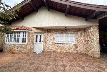 Casa Térrea à venda no Bairro do Parque São Domingos na Rua José Amaro Peçanha,