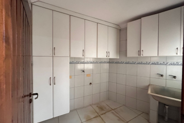  Casa Térrea à venda no Bairro do Parque São Domingos na Rua José Amaro Peçanha,