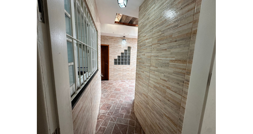  Casa Térrea à venda no Bairro do Parque São Domingos na Rua José Amaro Peçanha,