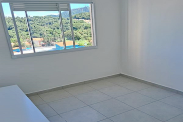 Apartamento à venda no Bairro do Jaraguá na Avenida Doutor Felipe Pinel 3581
