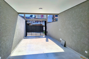 Belo Sobrado novo à venda no Bairro da Vila Catupia na Rua Tapendi 186