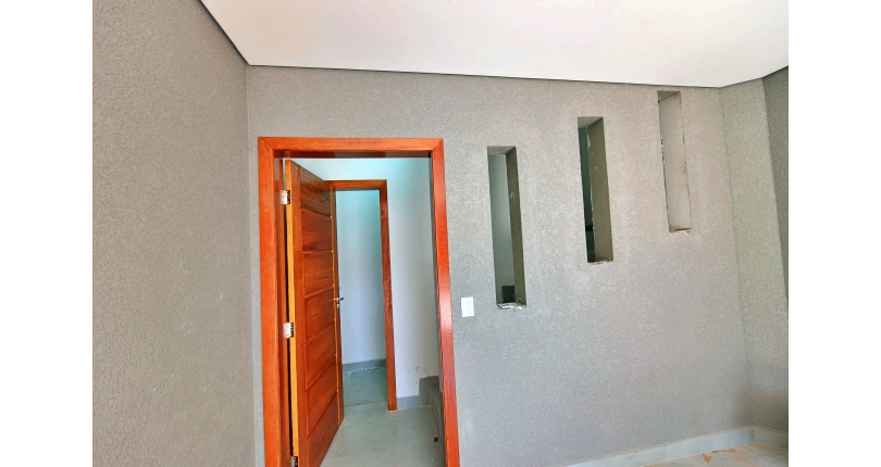 Belo Sobrado novo à venda no Bairro da Vila Catupia na Rua Tapendi 186