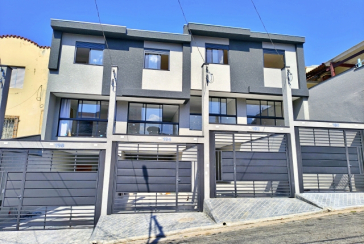 Sobrado novo à venda no Bairro da Vila Catupia na Rua Tapendi 194