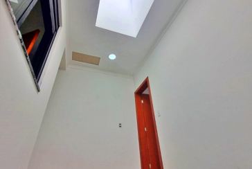 Sobrado novo à venda no Bairro da Vila Catupia na Rua Tapendi 194