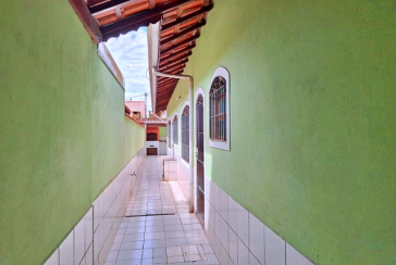 Casa à venda na Praia Grande no Bairro Balneário de Maracanã na Rua Raja Atique
