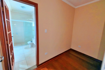 Sobrado à venda no Bairro do Jardim Felicidade (Zona Oeste) na Rua Rosálio José da Conceição 