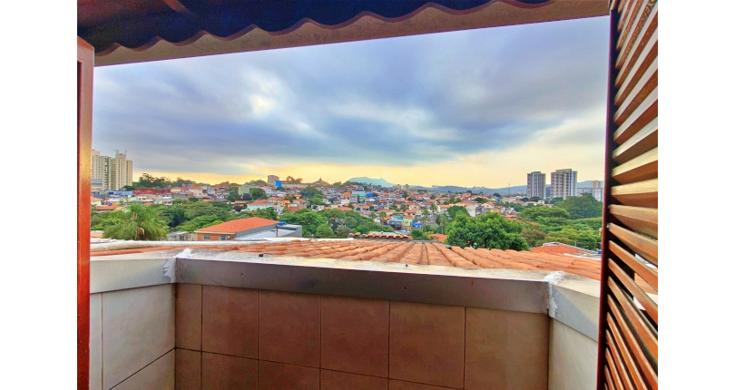 Sobrado à venda no Bairro do Jardim Felicidade (Zona Oeste) na Rua Rosálio José da Conceição 