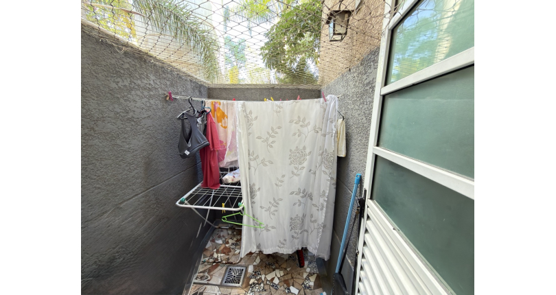  Apartamento amplo à venda no Bairro da Vila Jaraguá na Rua Miguel Petrilli 250